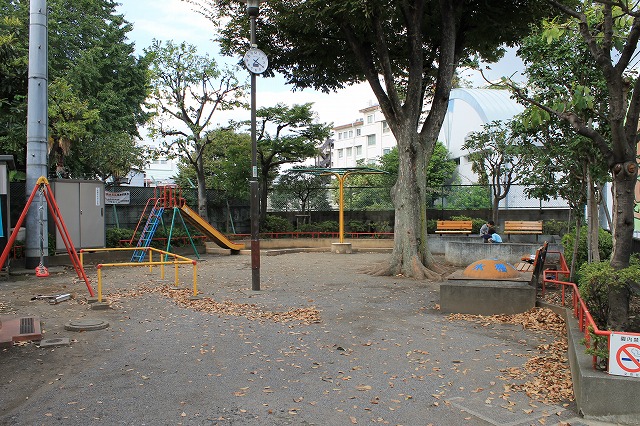 小石川四丁目児童遊園