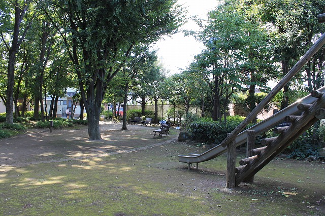 かしの木公園