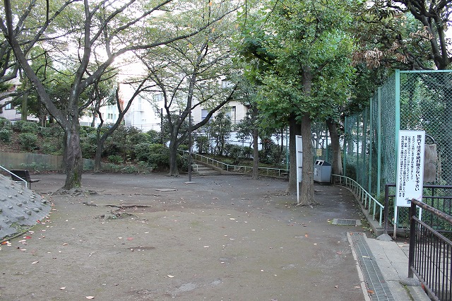 駒込東公園